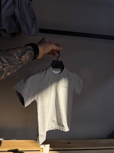 تیشرت تک رنگ طوسی